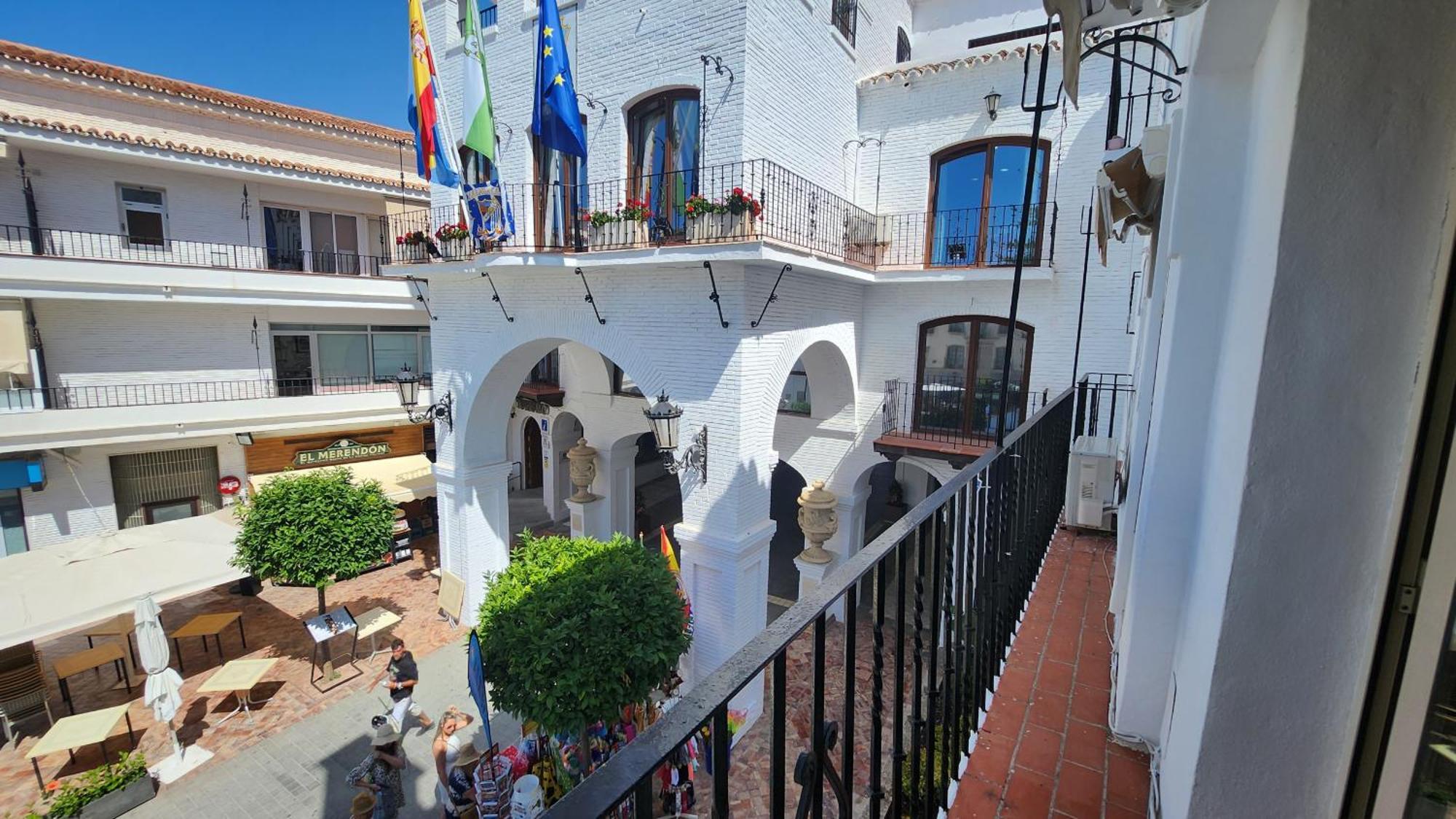 R1357 Balcon De Europa Apartment Nerja Ngoại thất bức ảnh